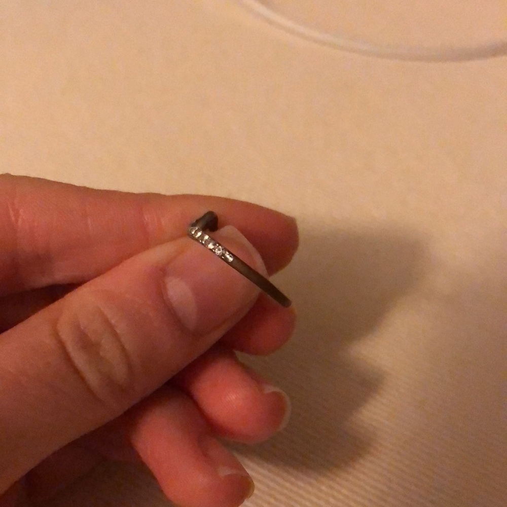 ring - Picture 2 of 3